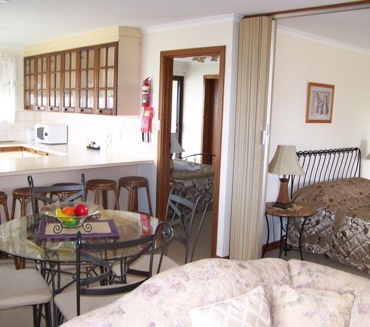Anchorage Seafront Hotel