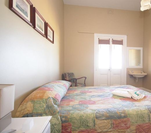 Anchorage Seafront Hotel