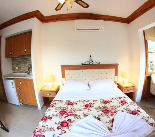 Liman ApartHotel Akyaka