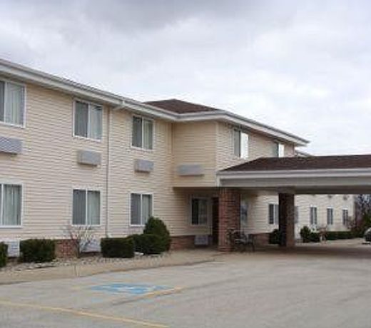 Super 8 by Wyndham Galva