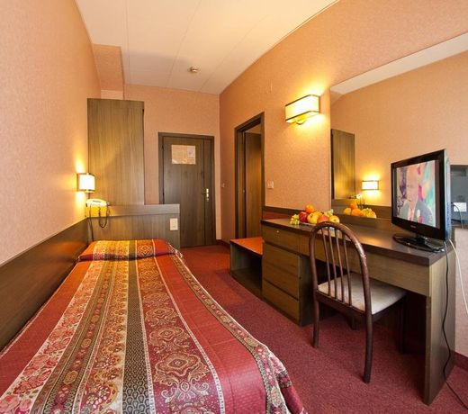 Hotel Cles