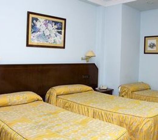 Hotel Torrebillela