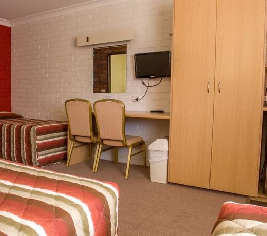 Arabella Motor Inn (formerly South Tweed Motor Inn)
