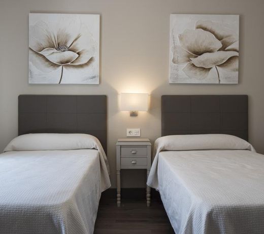Hostal Emeritae