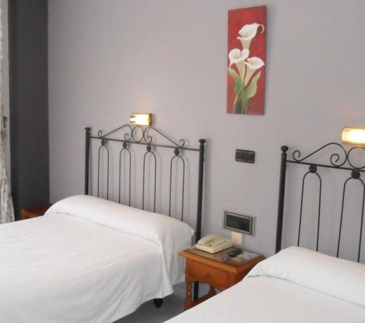 Hotel Lusitania, Centro Ciudad, Parking Privado