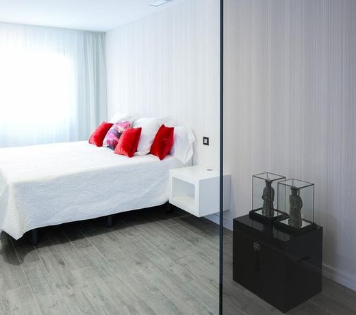 Seven Hotel & Wellness - Gay Men Only