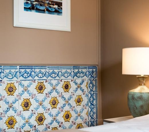 PH Downtown Suites