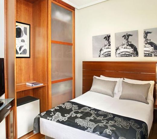 Boutique Hotel H10 Villa de la Reina