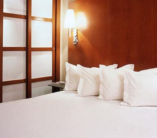 AC Hotel Los Vascos by Marriott