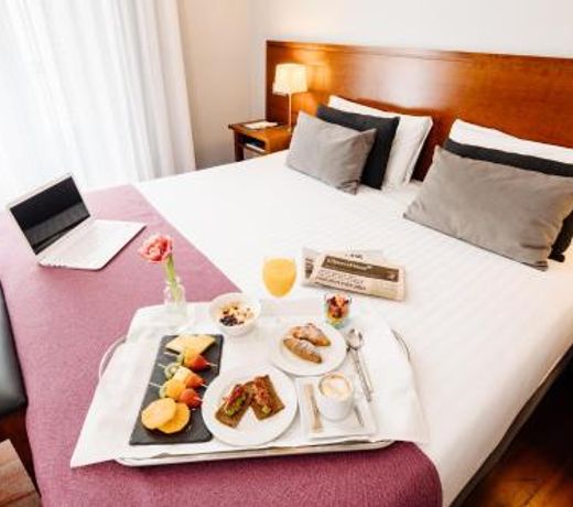 Hotel Infantas by MIJ