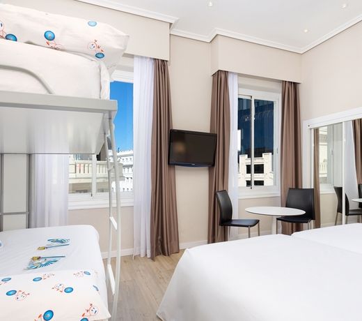 Hotel Madrid Gran Via 25, Affiliated by Meliá