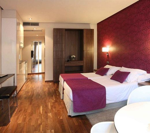 Apartosuites Jardines de Sabatini