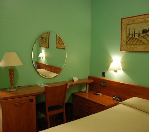 Hostal Los 5 Pinos