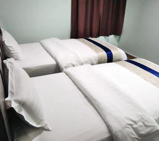Summer Hotel