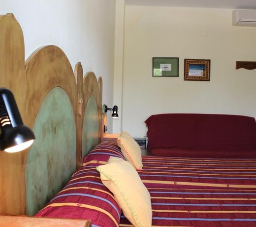 Hostal Alhambra