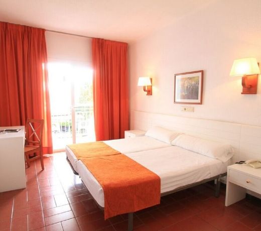 Hotel Garbi Park & AquaSplash