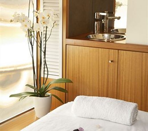 ALEGRIA Plaza Paris 4*Sup