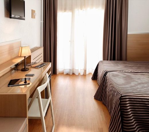 Gran Hotel Flamingo-Adults Only