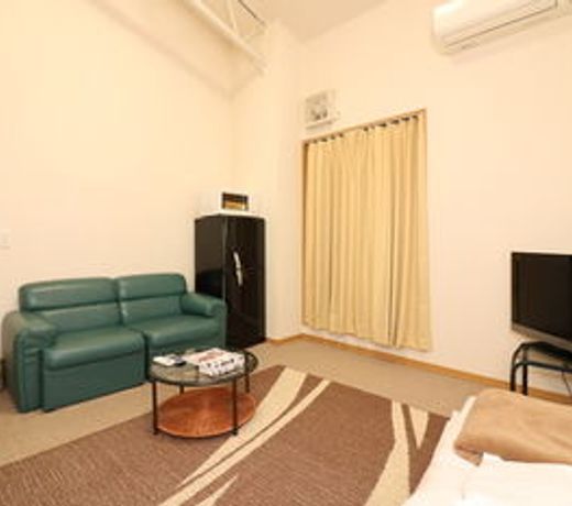 BK Hotel & Weekly