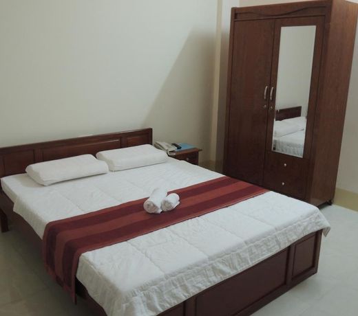 OYO 971 Lam Hoang Hotel