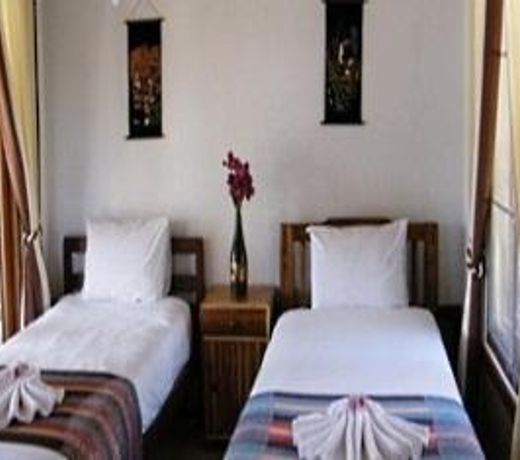 Pai Love & Baan Chonphao Resort