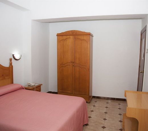 Hostal París