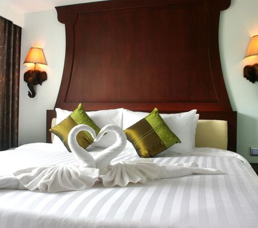 Aiyara Grand Hotel