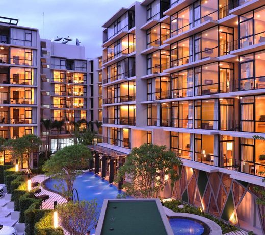 Altera Hotel and Residence by At Mind