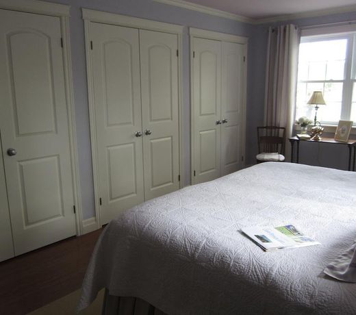 Casa Breeze B & B
