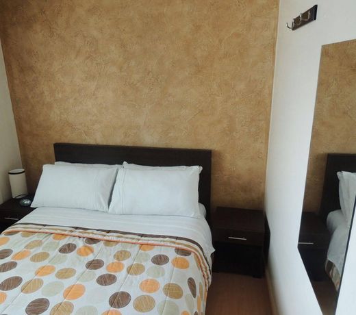 Titan Hotel & Spa