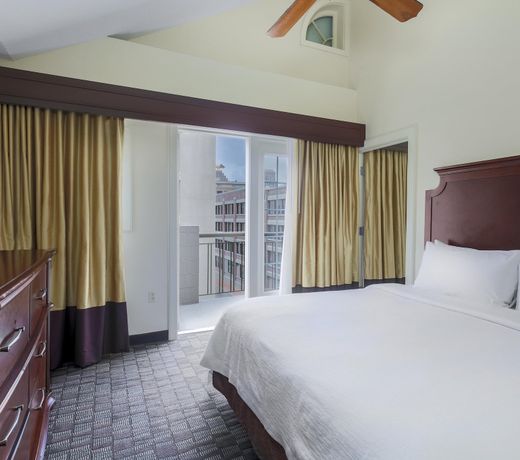 Embassy Suites by Hilton New Orleans Convention Center