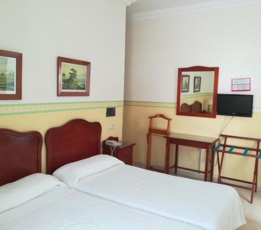 Nuevo Hotel