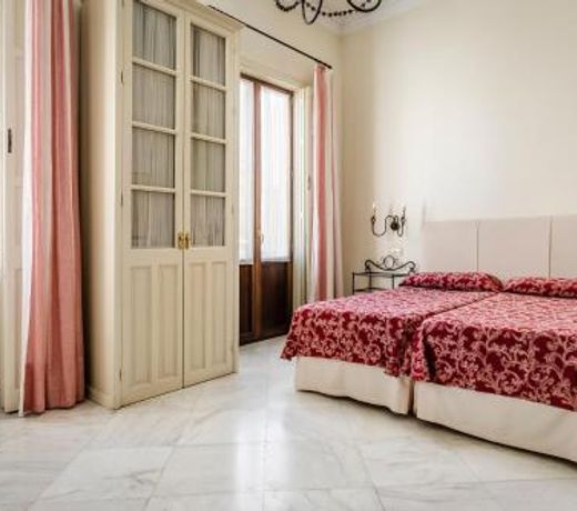Hotel YIT Casa Grande