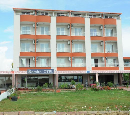 Demirci Hotel