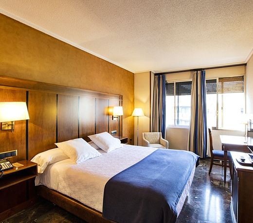 Hotel Condestable Iranzo