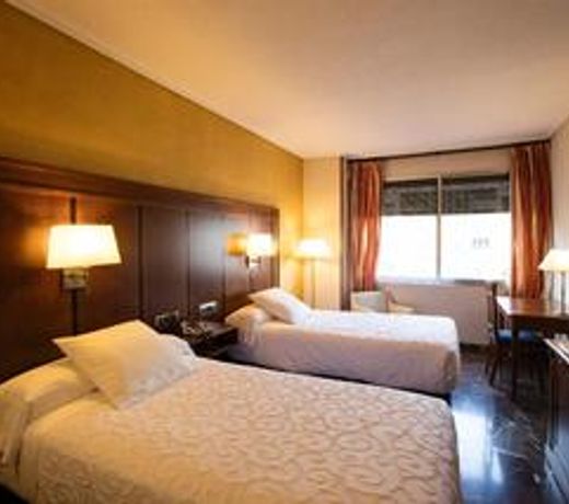 Hotel Condestable Iranzo