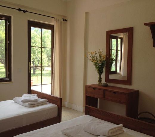 Narnia Hotel