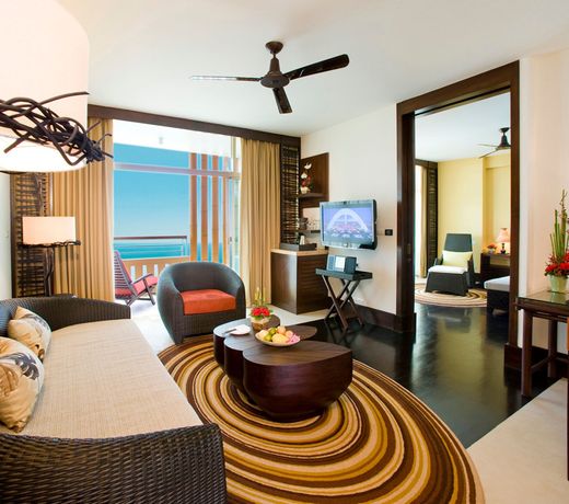 Centara Grand Mirage Beach Resort Pattaya - SHA Extra Plus