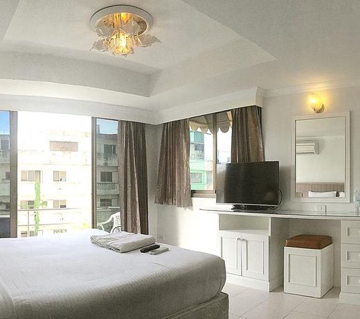 Eurostar International Hotel