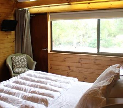 Crackenback Farm Guesthouse