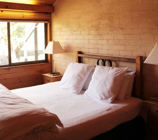 Crackenback Farm Guesthouse