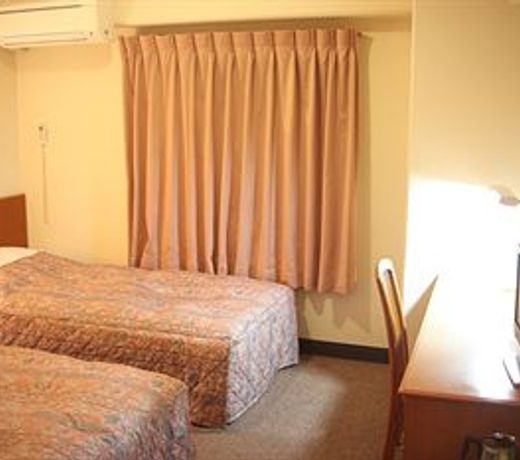 Yokohama Heiwa Plaza Hotel