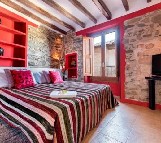 Hotel Cal Llop