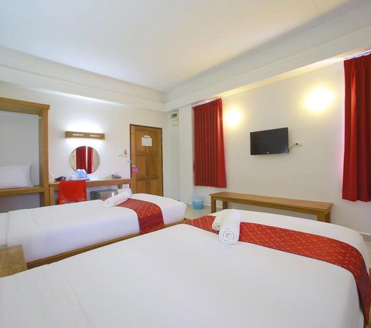J2 Hotel Maesot