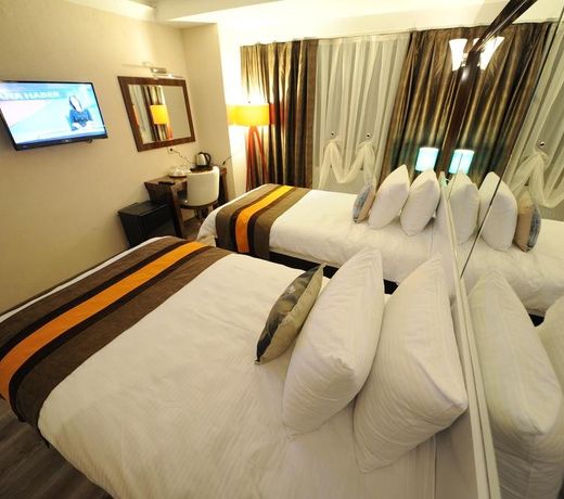 Yucel Hotel