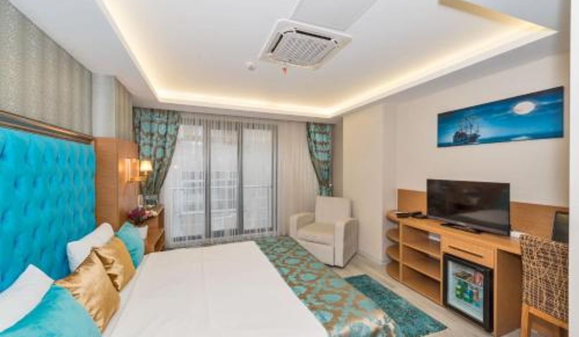 Grand Palace Hotel