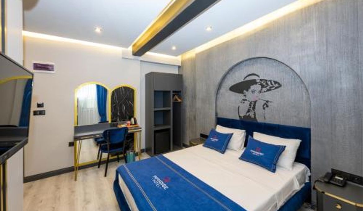 Paradise Airport Hotel