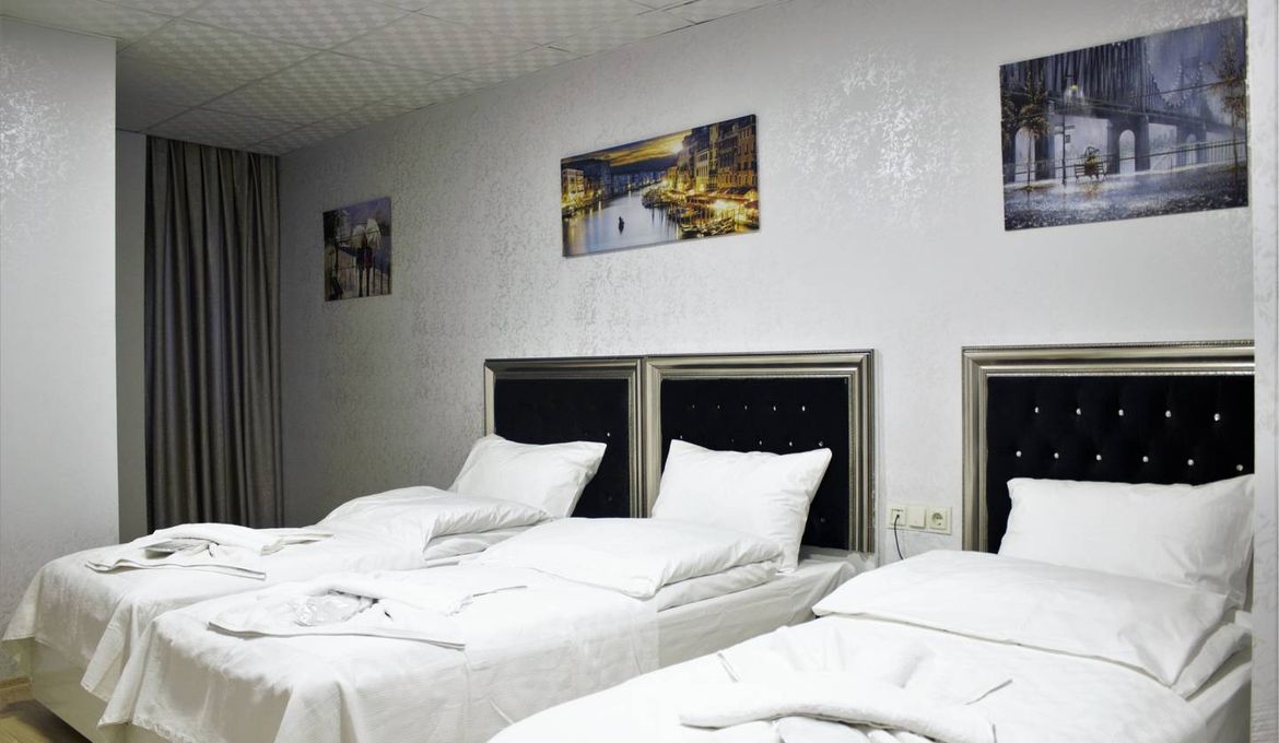 Paradise Airport Hotel
