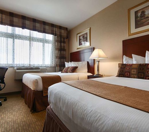 Best Western PLUS Arena Hotel