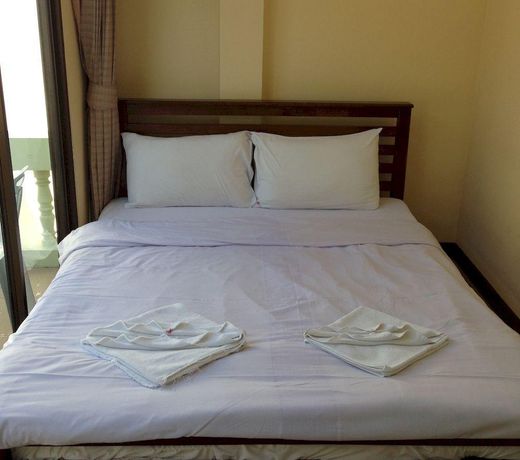 Tropicoza Guest House